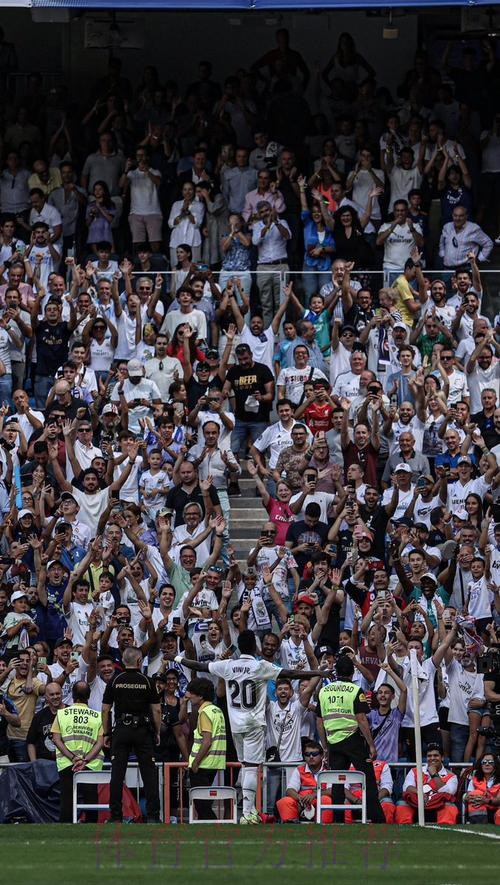 阿斯:客战皇马 米兰有超过5000球迷到伯纳乌观战 阿斯:客战皇马 米兰有超过5000球迷到伯纳乌观战